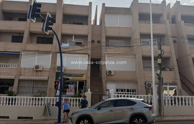 Herverkoop - Appartement / flat - Torrevieja - La Mata