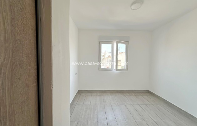 Wiederverkauf - Wohnung - Torrevieja - Center