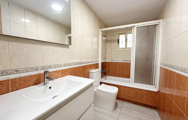 Wiederverkauf - Wohnung - Torrevieja - Center