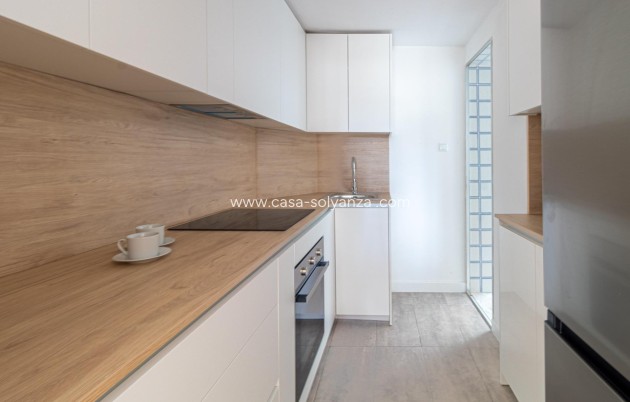 Herverkoop - Appartement / flat - Torrevieja - La Mata