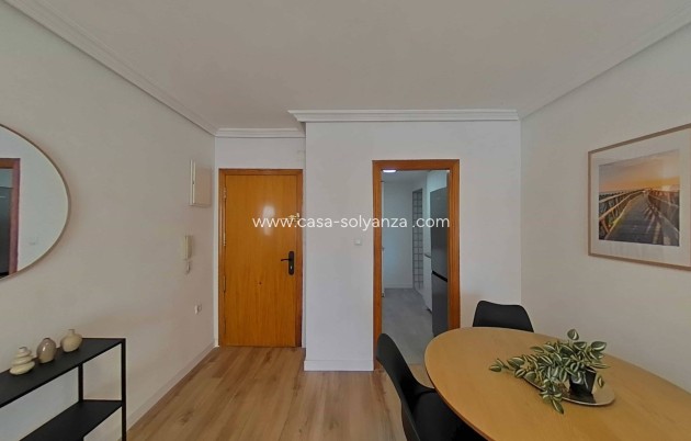Herverkoop - Appartement / flat - Torrevieja - La Mata