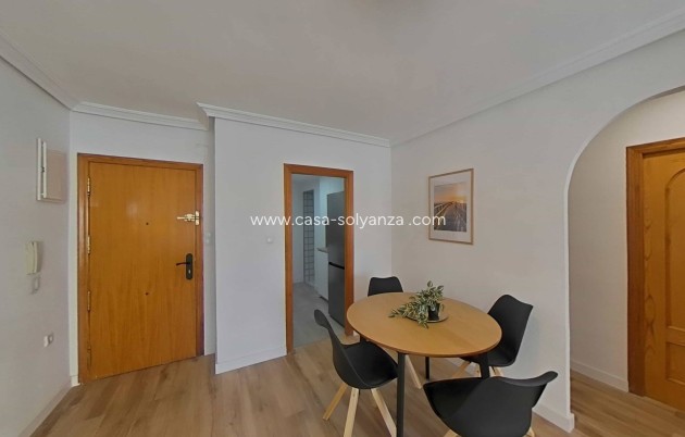 Herverkoop - Appartement / flat - Torrevieja - La Mata