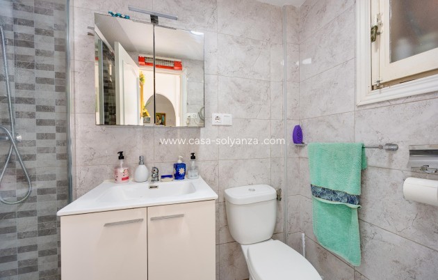 Resale - Apartment / flat - Torrevieja - Costa Blanca