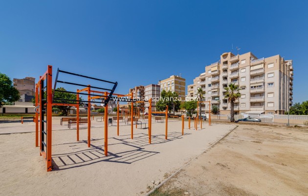 Resale - Apartment / flat - Torrevieja - Costa Blanca