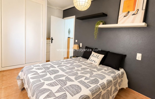 Wiederverkauf - Wohnung - Torrevieja - Playa del Cura