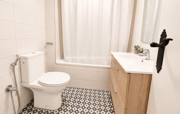 Wiederverkauf - Wohnung - Torrevieja - Playa del Cura