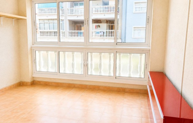 Wiederverkauf - Wohnung - Torrevieja - Playa del Cura