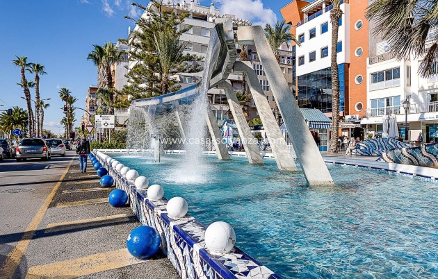 Resale - Apartment / flat - Torrevieja - Habaneras