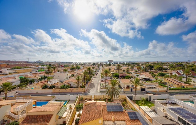 Resale - Apartment / flat - Torrevieja - Nueva Torrevieja