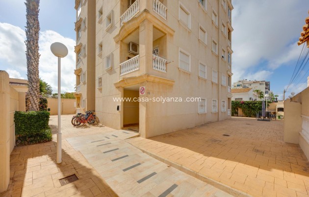 Resale - Apartment / flat - Torrevieja - Nueva Torrevieja