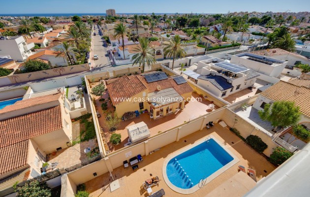 Resale - Apartment / flat - Torrevieja - Nueva Torrevieja