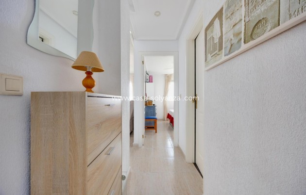 Resale - Apartment / flat - Torrevieja - Nueva Torrevieja