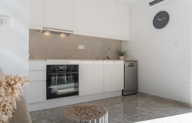 Resale - Apartment / flat - Torrevieja - Costa Blanca