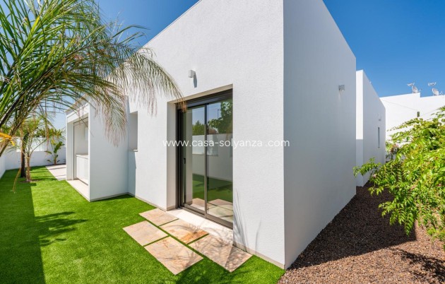 Nouvelle construction - Villa - Los Alcázares