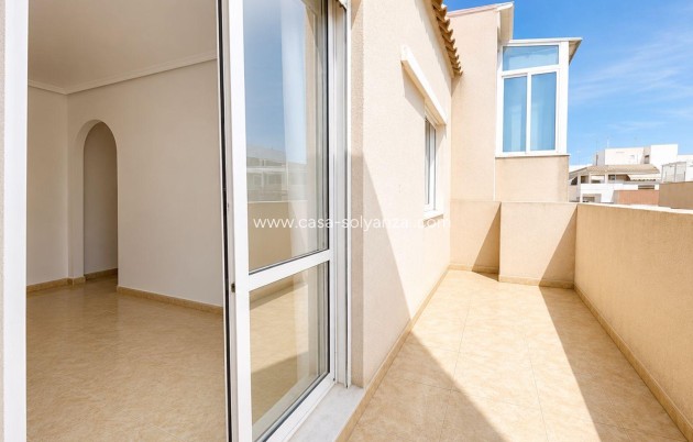 Reventa - Apartamento / piso - Torrevieja - Center