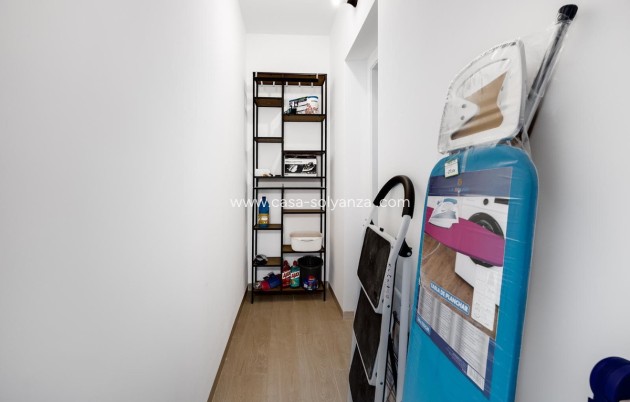 Reventa - Apartamento / piso - Torrevieja - Torrevieja Centro