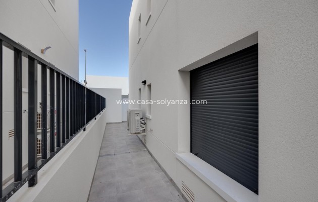 Reventa - Apartamento / piso - Torrevieja - Torrevieja Centro