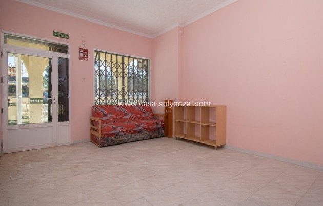 Resale - Commercial Property - Torrevieja - La Mata