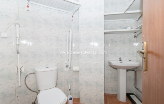 Resale - Commercial Property - Torrevieja - La Mata