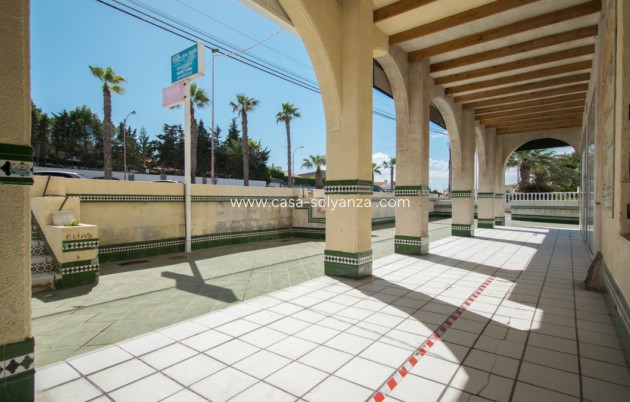 Resale - Commercial Property - Torrevieja - La Mata
