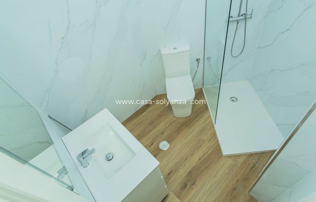 Resale - Apartment / flat - Torrevieja - La Mata