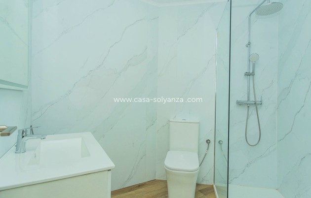 Resale - Apartment / flat - Torrevieja - La Mata