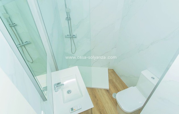 Resale - Apartment / flat - Torrevieja - La Mata