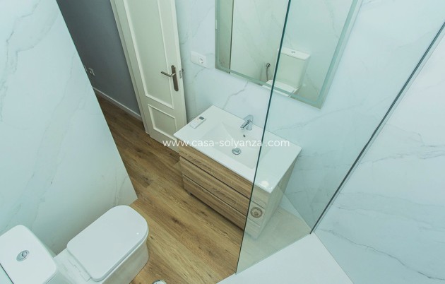 Resale - Apartment / flat - Torrevieja - La Mata