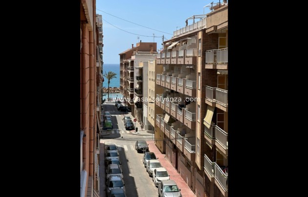 Wiederverkauf - Wohnung - Torrevieja - Playa del Cura