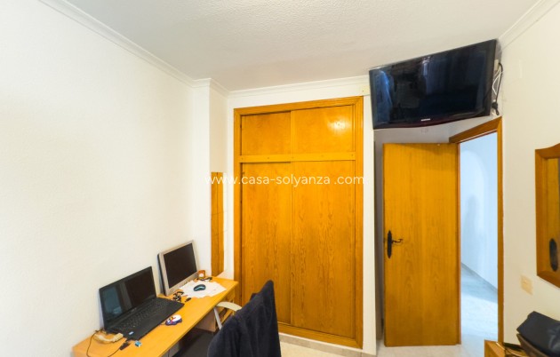 Herverkoop - Appartement / flat - Torrevieja - Playa de los Locos