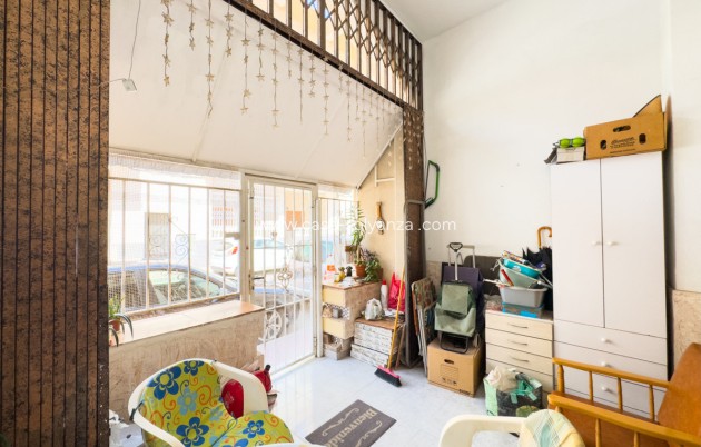 Herverkoop - Appartement / flat - Torrevieja - Playa de los Locos