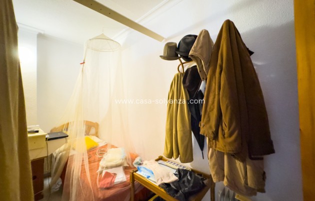 Herverkoop - Appartement / flat - Torrevieja - Playa de los Locos