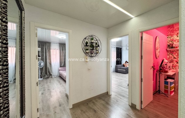 Reventa - Apartamento / piso - Torrevieja - Torrevieja Centro