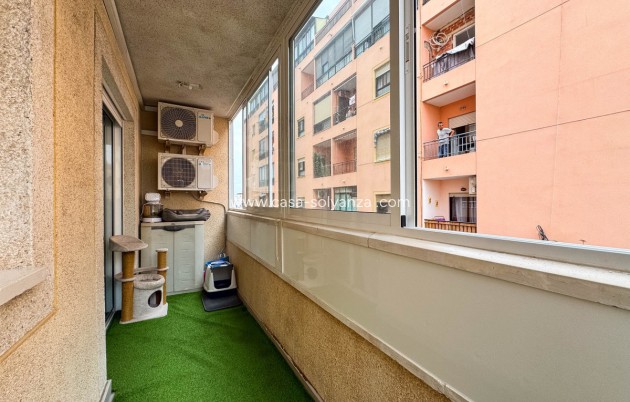 Reventa - Apartamento / piso - Torrevieja - Torrevieja Centro