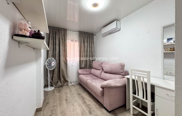 Reventa - Apartamento / piso - Torrevieja - Torrevieja Centro