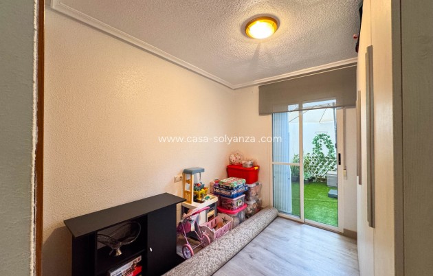 Reventa - Apartamento / piso - Torrevieja - Torrevieja Centro
