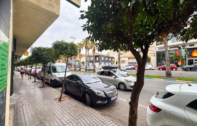Reventa - Apartamento / piso - Torrevieja - Torrevieja Centro