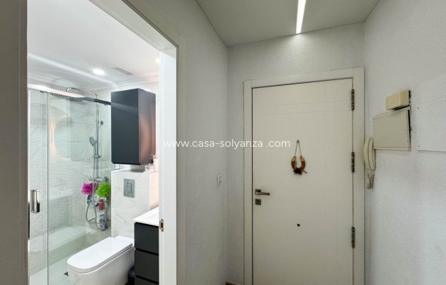 Reventa - Apartamento / piso - Torrevieja - Torrevieja Centro