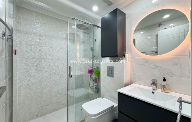 Reventa - Apartamento / piso - Torrevieja - Torrevieja Centro