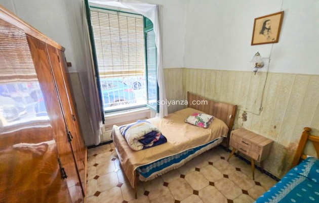 Resale - Townhouse - Torrevieja - Torrevieja Centro