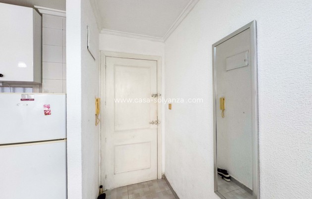 Wiederverkauf - Wohnung - Alicante City - Parque de las Naciones
