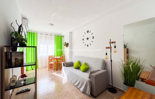 Resale - Apartment / flat - Torrevieja - Torrevieja Centro