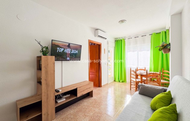Resale - Apartment / flat - Torrevieja - Torrevieja Centro