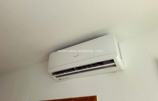 Resale - Apartment / flat - Torrevieja - Torrevieja Centro