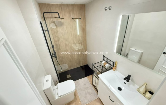 Resale - Apartment / flat - Alicante City - Parque de las Naciones
