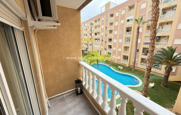 Resale - Apartment / flat - Alicante City - Parque de las Naciones