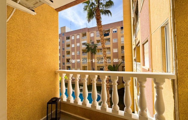 Resale - Apartment / flat - Alicante City - Parque de las Naciones