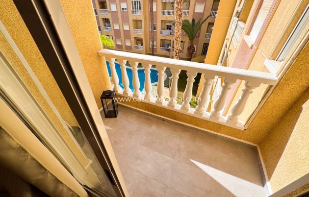 Resale - Apartment / flat - Alicante City - Parque de las Naciones