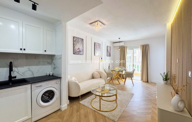 Resale - Apartment / flat - Alicante City - Parque de las Naciones