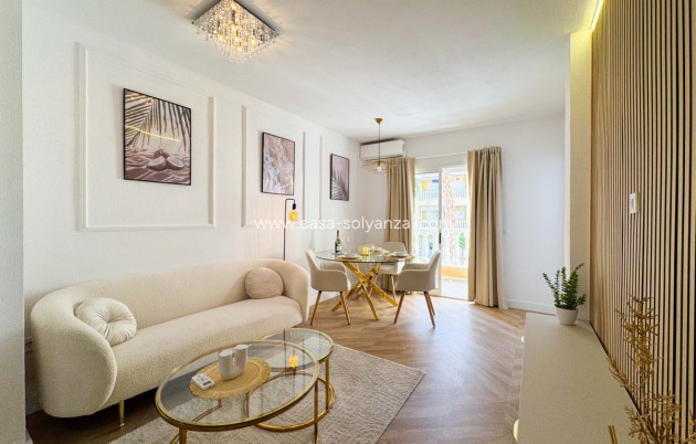 Resale - Apartment / flat - Alicante City - Parque de las Naciones